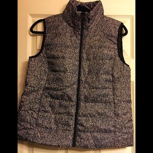 Patterned Vest by Rafaella w/travel bag